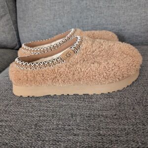 ugg maxi curly tazz